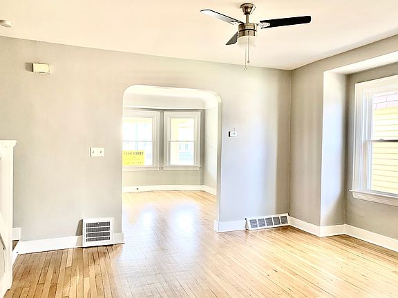 5th image of 1533-1535 Mars Ave #1533