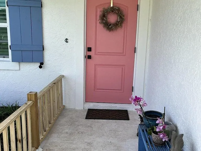 8014 SE Carlton St — Photo 3