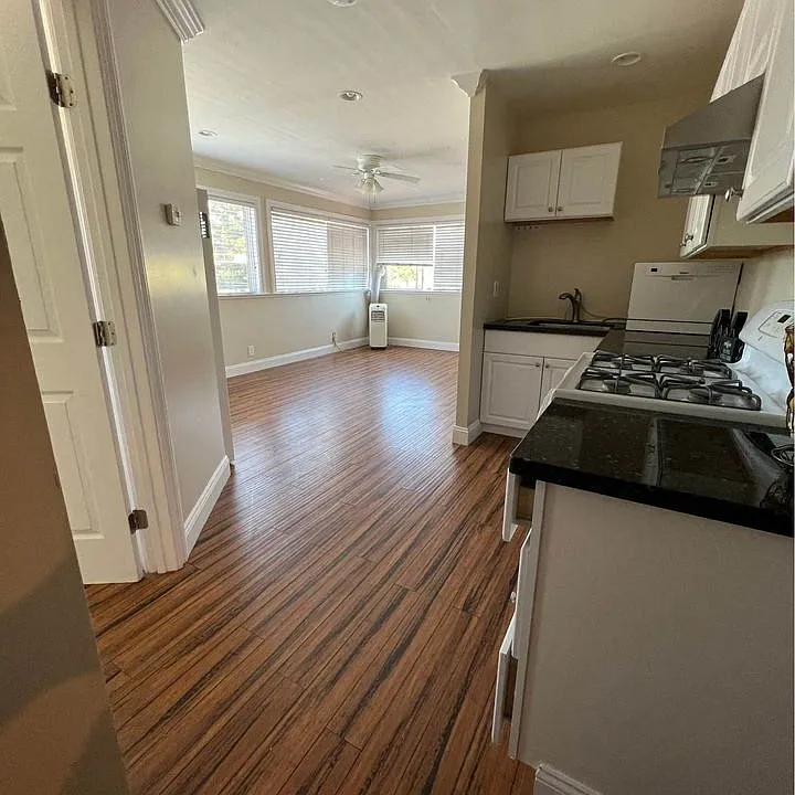 1001 El Camino Real Menlo Park, CA 94025
