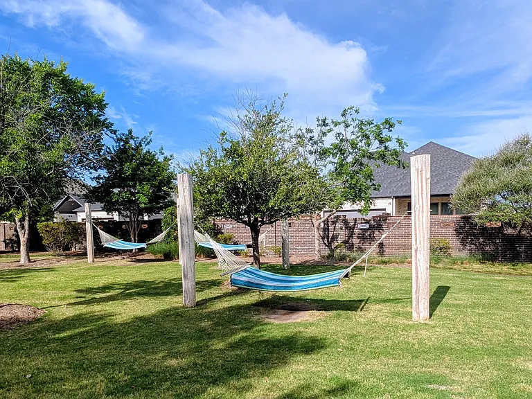 8933 Frostweed Rd — Photo 27