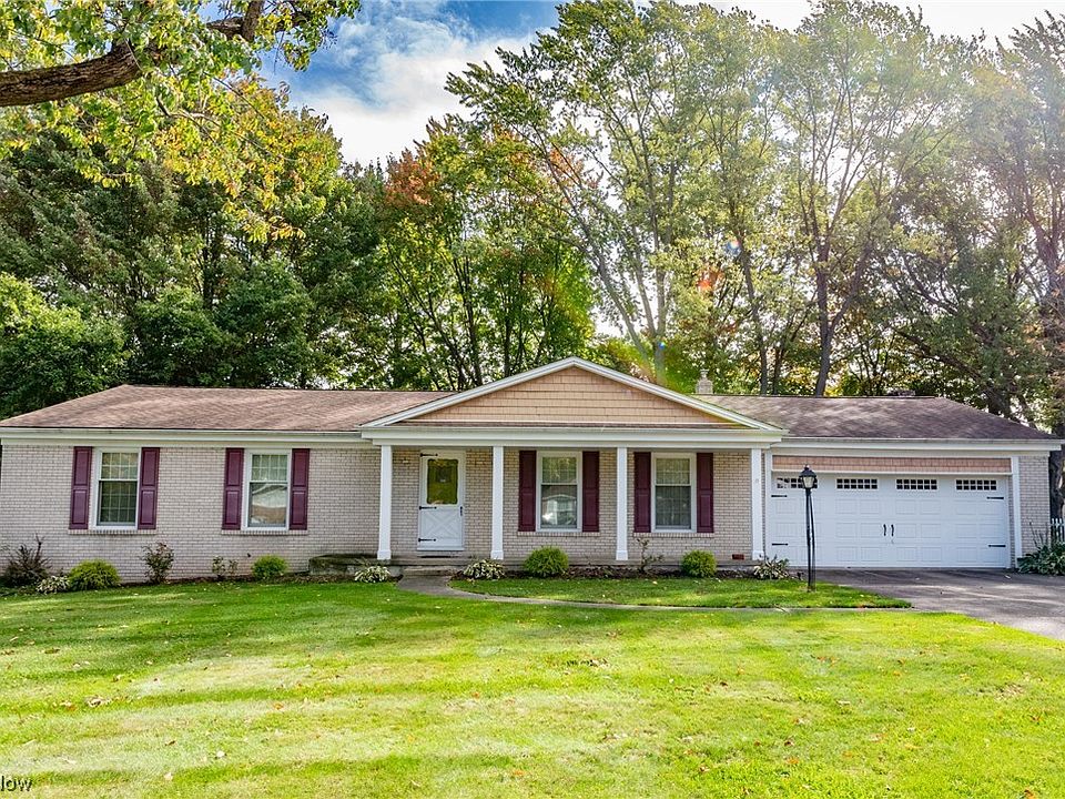 1st image of 103 Blue Hill Ln