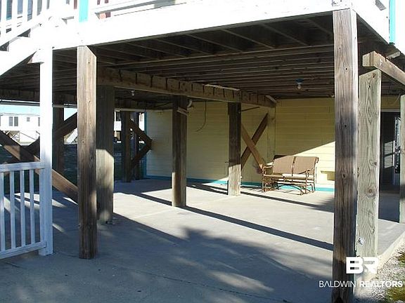4th image of 400 E 1st Ave