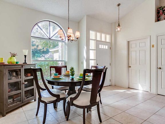 4th image of 2885 Saint Marks Dr