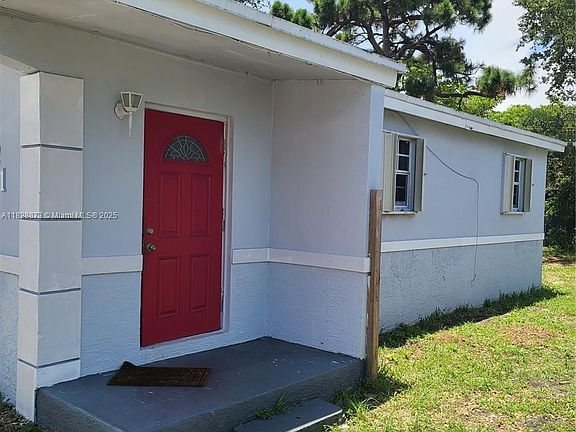 5th image of 1721 NW 152nd St