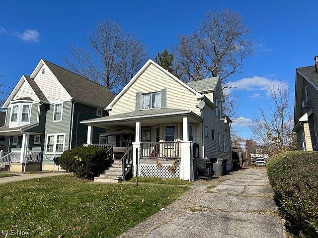 1st image of 12203 Farringdon Ave