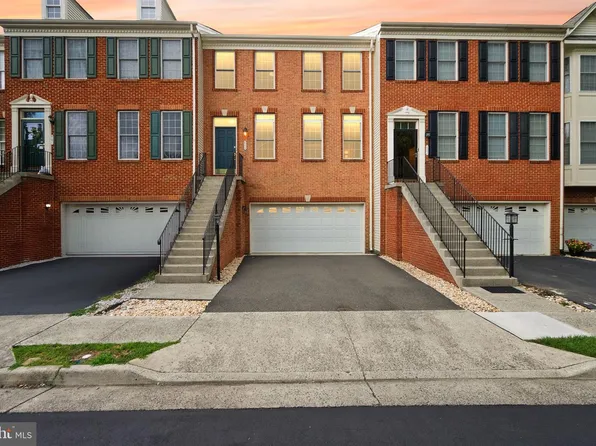 804 Maple Flats Ter, Purcellville, VA 20132