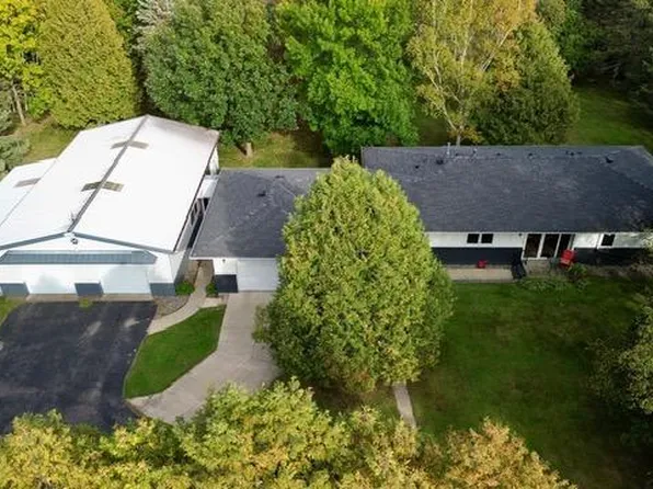 1329 Isleview Rd, Grand Rapids, MN 55744