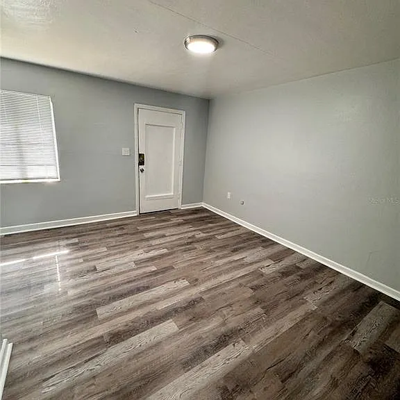 2318 4th St S #2 — Photo 7