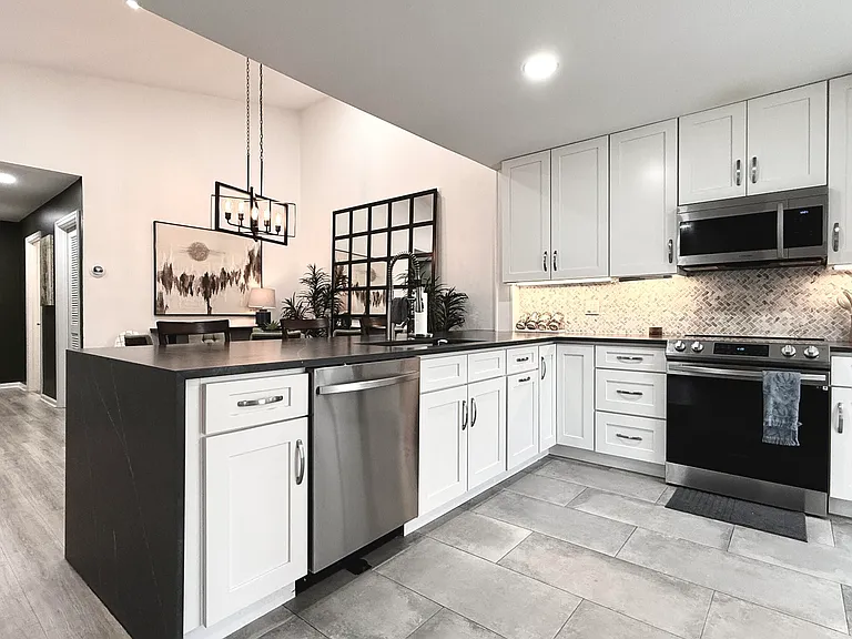 5016 Heatherhill Ln #10 — Photo 3