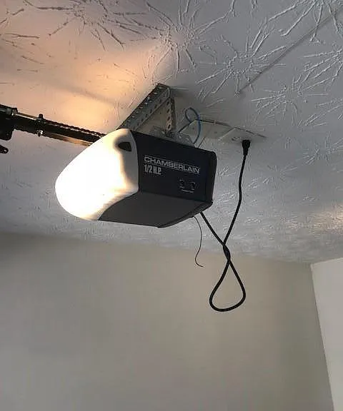 automatic garage with remote