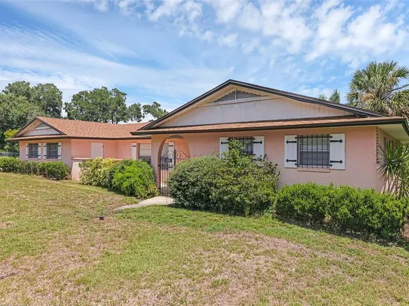 1203 N Amelia Ave, Deland, FL 32724