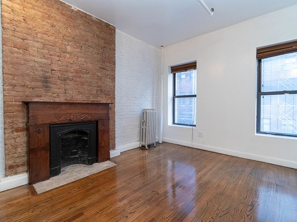 1st image of 156 W 15th St #3A1