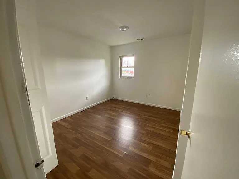 1407 E Carson St #3 — Photo 10