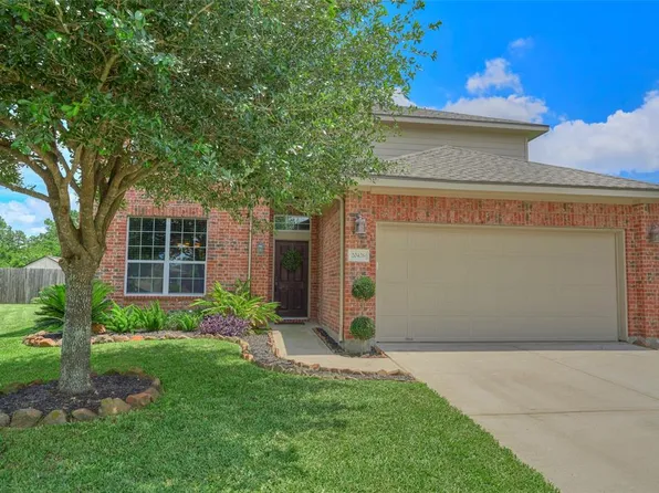 20426 Horsetail Falls Dr, Tomball, TX 77375