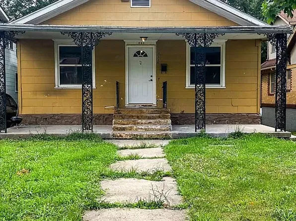 5135 Garfield Ave, Kansas City, MO 64130