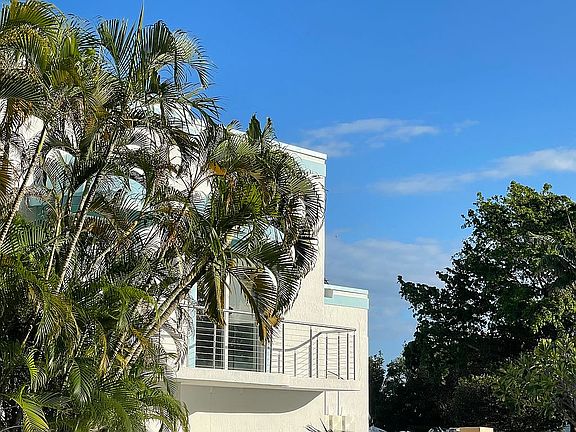 4th image of 13380 Biscayne Bay Dr