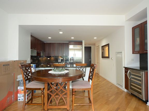 4th image of 240 E Illinois St APT 1309