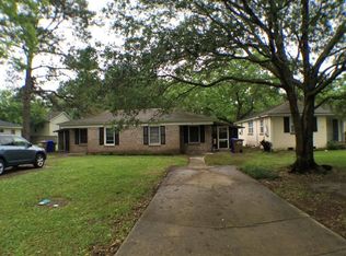 1678 Hunley Ave APT A, Charleston, SC 29412