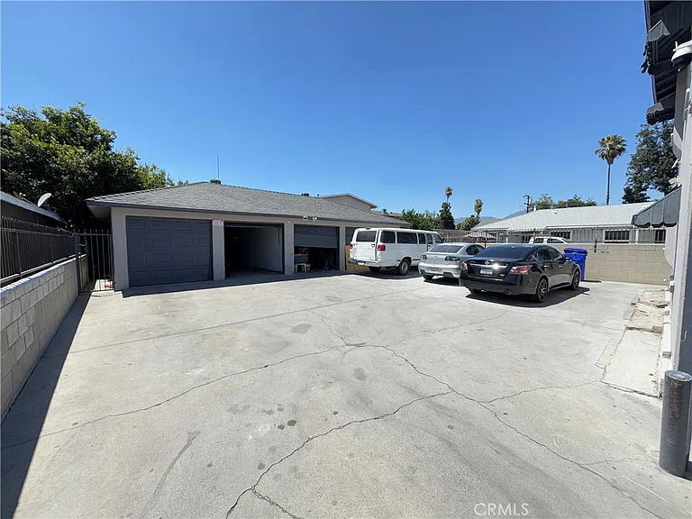 1468 Sepulveda Ave — Photo 13