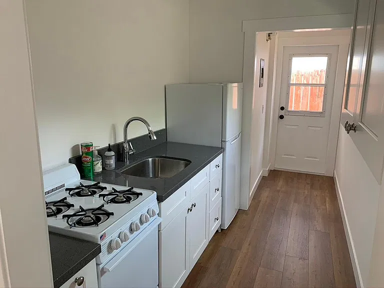 1616 3/4 Maltman Ave #1616-3/4 — Photo 7