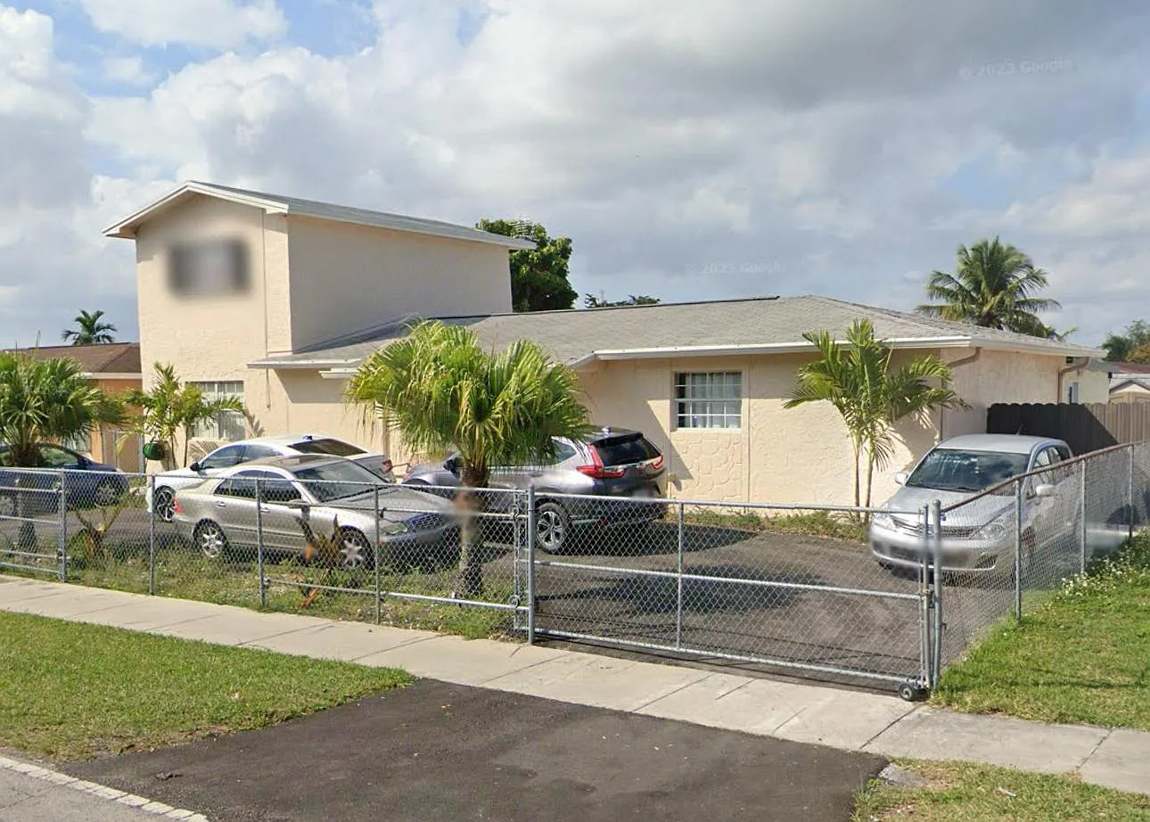 2 bed, 800 sqft, $1,750 — Photo 1