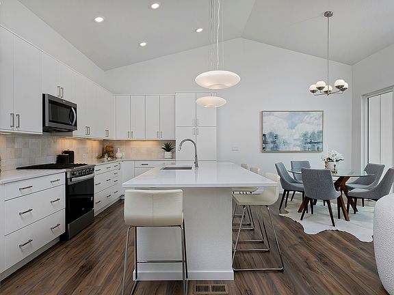 1600 Ranch Duplex Front Load at West Grange by Markel Homes