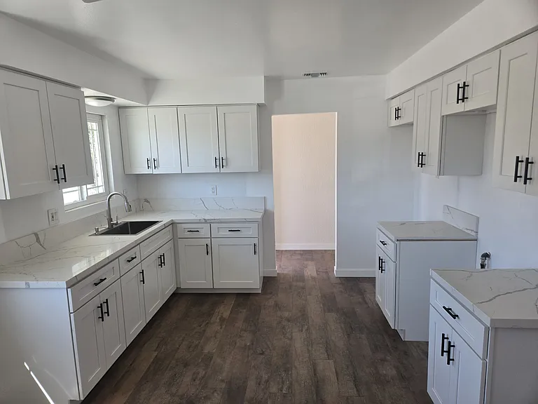14906 S Culver Rd — Photo 7