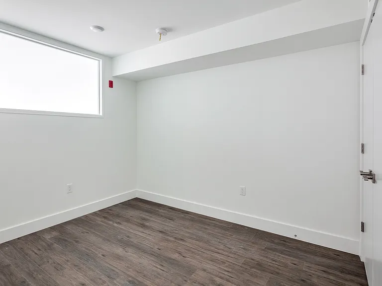 1155 S 15th St — Photo 20