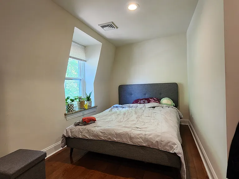 4104 Spruce St #7 — Photo 10