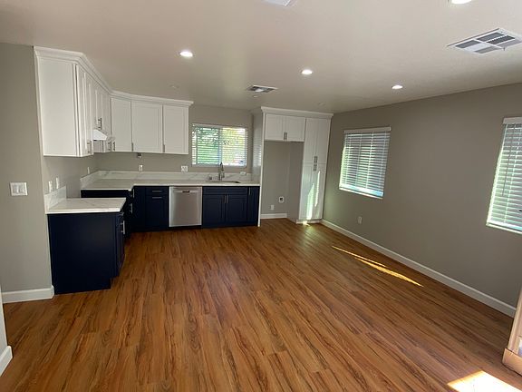 5th image of 7721 Washington Ave #A