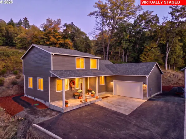 664 Brooks Loop, Sutherlin, OR 97479