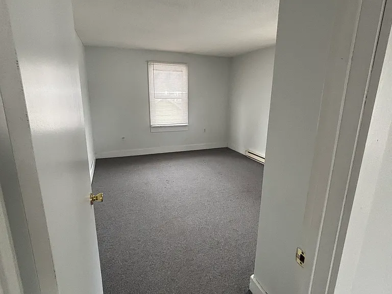 69B Main St — Photo 9