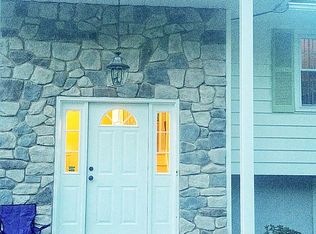 2725 Scott Rd, Mountain Top, PA 18707