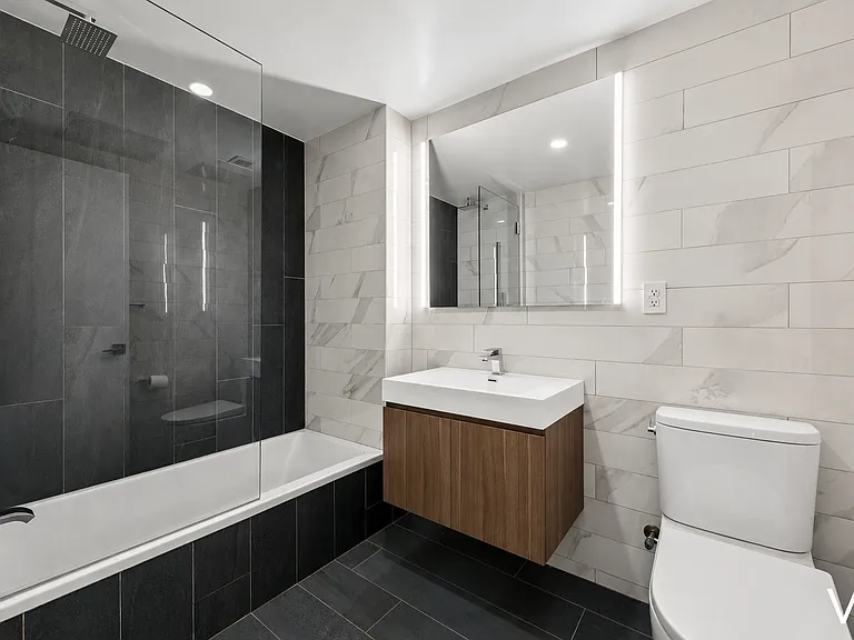 7 E 30th St #5B — Photo 13