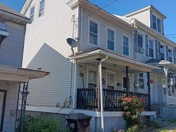 1033 W Shamokin St, Trevorton, PA 17881