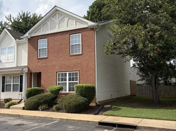 342 Arapaho Dr, Murfreesboro, TN 37128