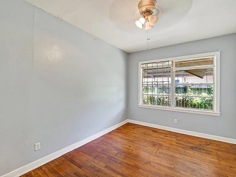 5934 Belmark St — Photo 11