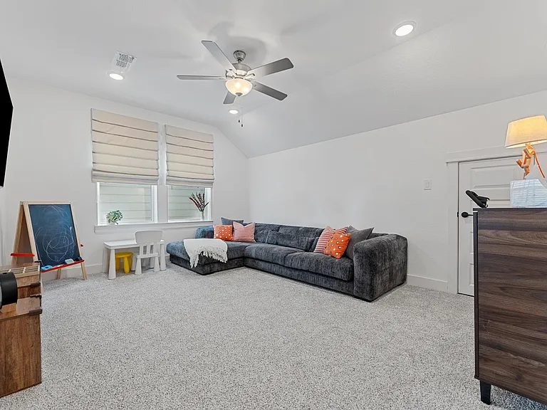 10930 Brambling Wood Dr — Photo 38
