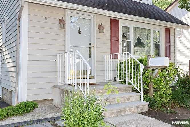 1st image of 49 S Franklin Avenue