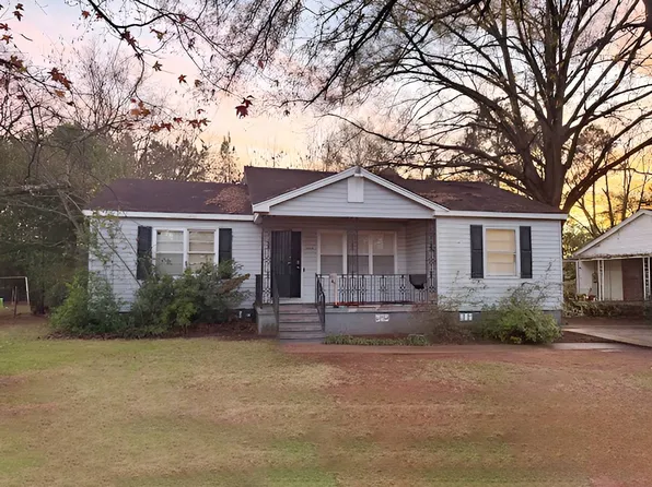 708 Meadowbrook Dr, Birmingham, AL 35215