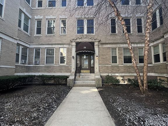 E5C06AB3-1554-4B2E-81C7-EF658689AB42