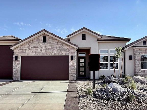 3rd image of 2945 E Smith Creek Dr