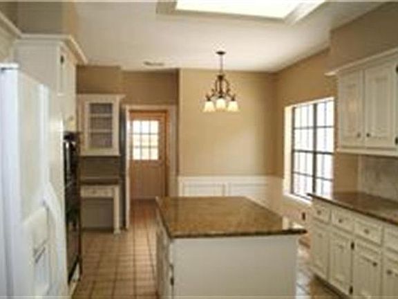4th image of 12906 Finch Brook Dr