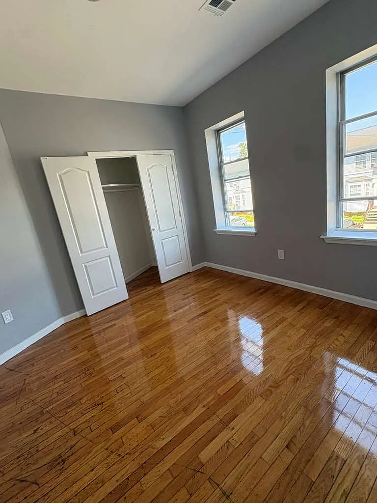 Building Photo - 548 Springfield Ave #2B