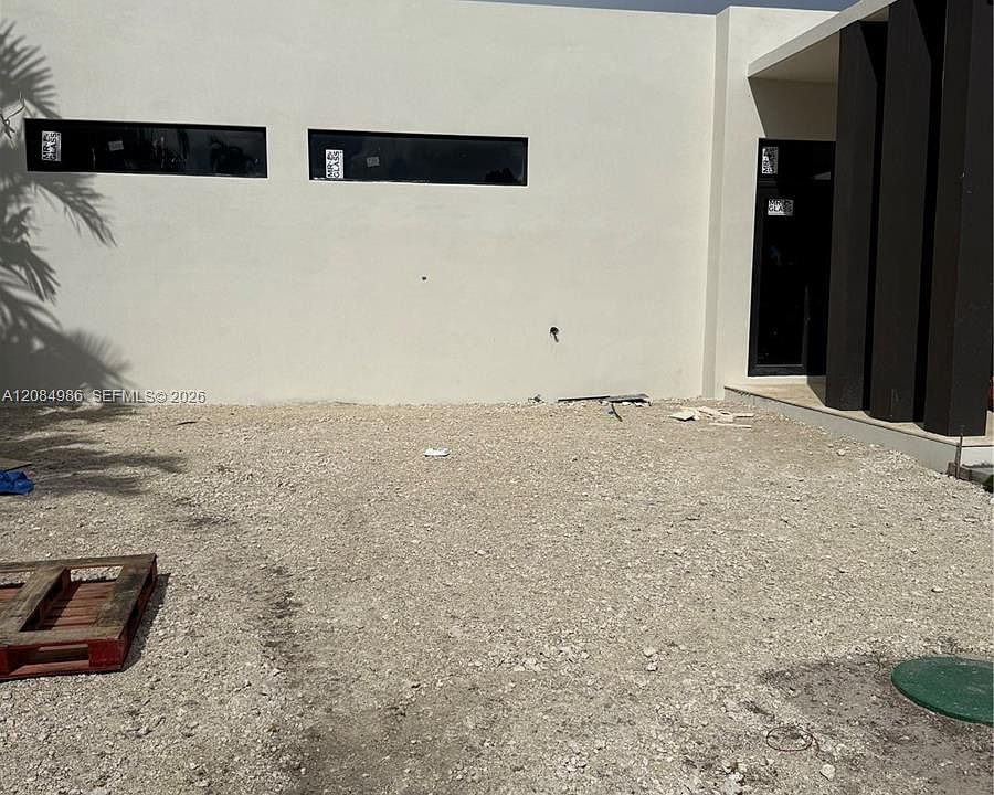 1st image of 2920 SW 104th Ct