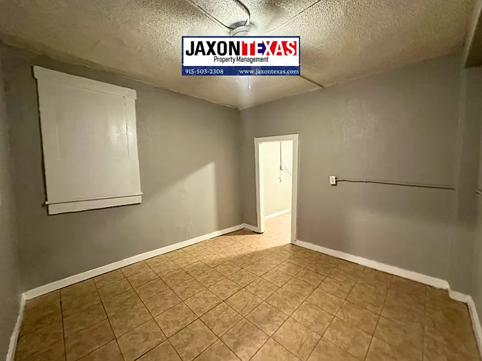 3121 Frutas Ave #4 — Photo 5
