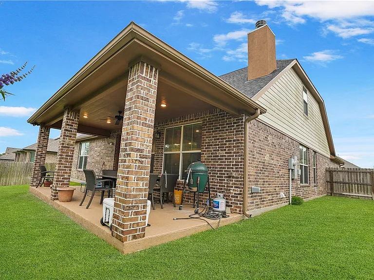 2711 Talsworth Dr — Photo 20