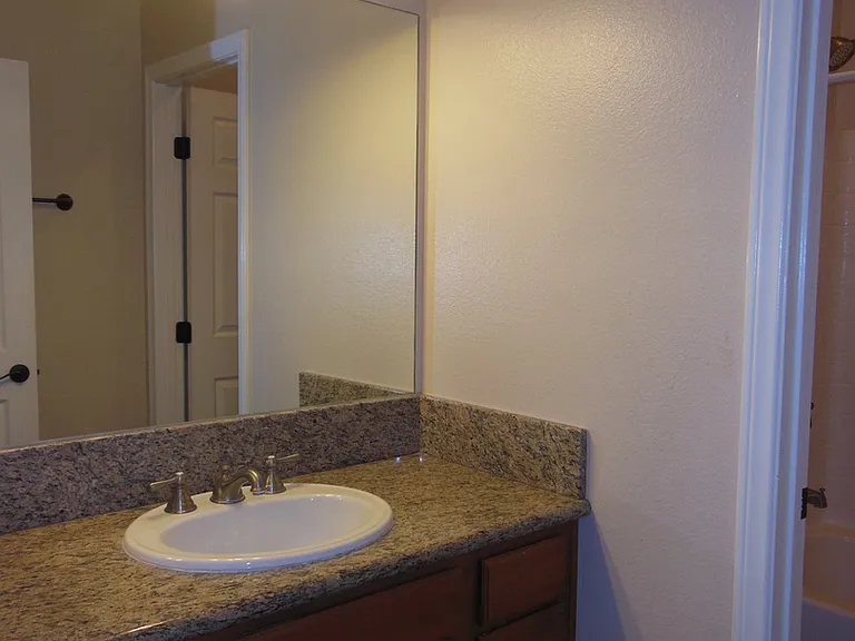 5744 Adobe Cir — Photo 8