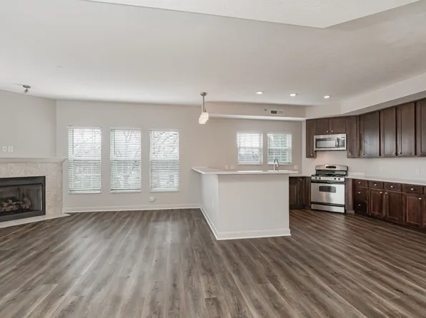 805 Proprietors Rd APT 201, Worthington, OH 43085