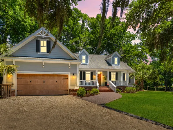 5378 Creek View Ln, Hollywood, SC 29449